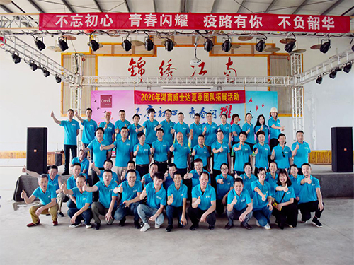 湖南風管,長沙風管,長沙風管加工,長沙鍍鋅風管,長沙風管安裝工程,長沙凈化風管,長沙不銹鋼風管