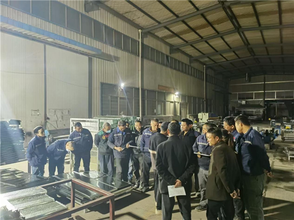 湖南風管,長沙風管,長沙風管加工,長沙鍍鋅風管,長沙不銹鋼風管